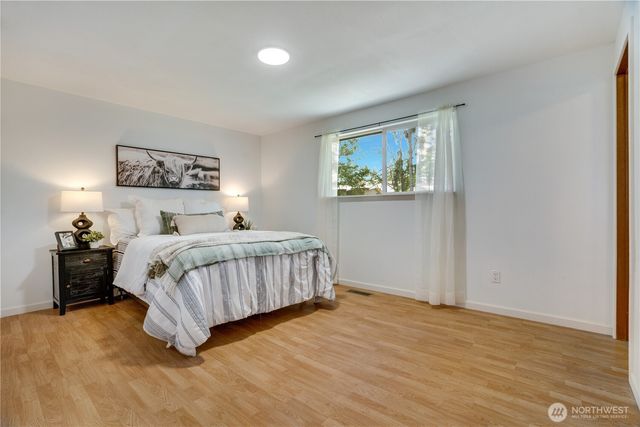19026 63rd Street E, Lake Tapps, WA 98391