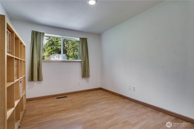 19026 63rd Street E, Lake Tapps, WA 98391