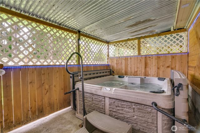 19026 63rd Street E, Lake Tapps, WA 98391