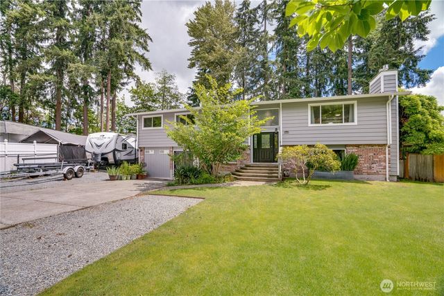 19026 63rd Street E, Lake Tapps, WA 98391