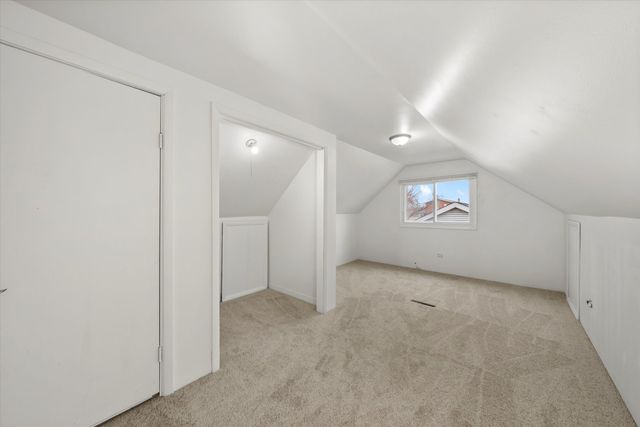 8719 Olympic Drive, Bridgeview, IL 60455