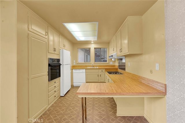 2153 RONDA GRANADA A, Laguna Woods, CA 92637