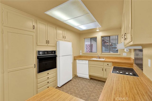 2153 RONDA GRANADA A, Laguna Woods, CA 92637