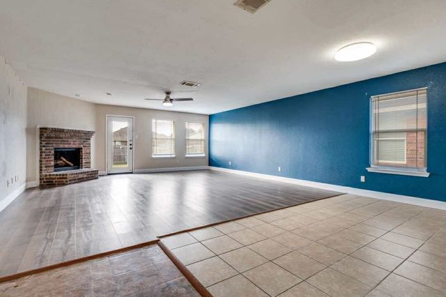 2118 Augusta Street, Lancaster, TX 75146