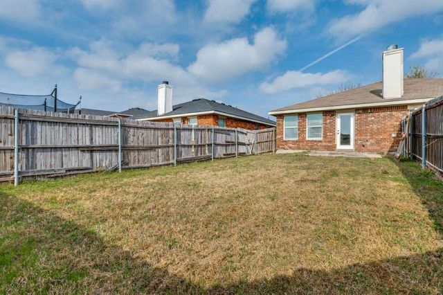 2118 Augusta Street, Lancaster, TX 75146
