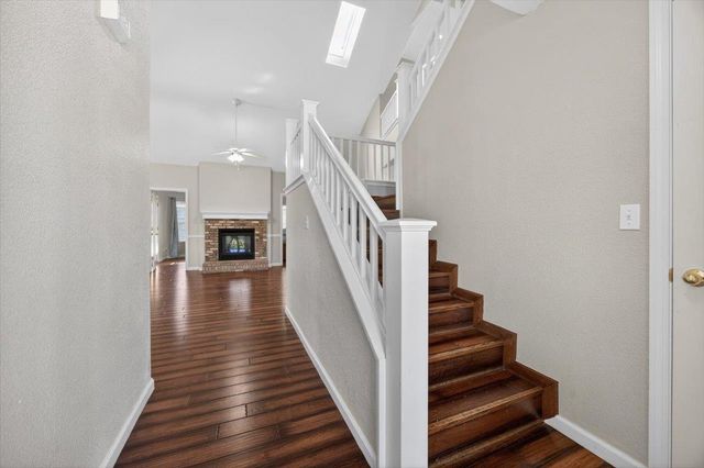 4122 W Fender Avenue, Fresno, CA 93722