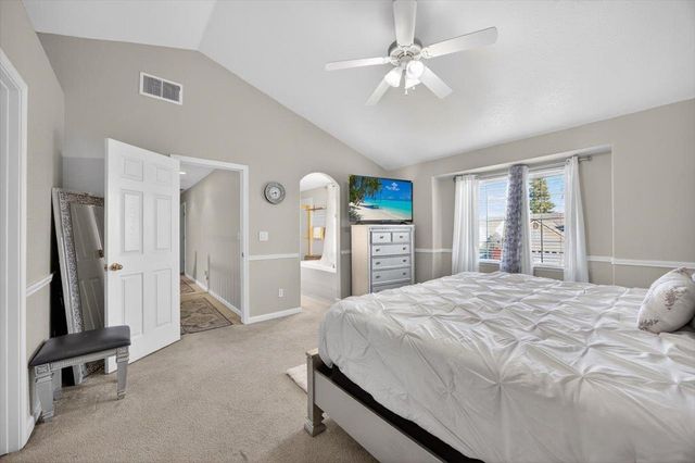 4122 W Fender Avenue, Fresno, CA 93722