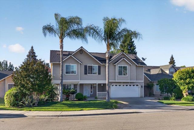 4122 W Fender Avenue, Fresno, CA 93722