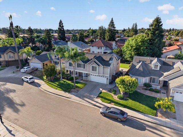4122 W Fender Avenue, Fresno, CA 93722