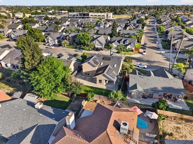 4122 W Fender Avenue, Fresno, CA 93722