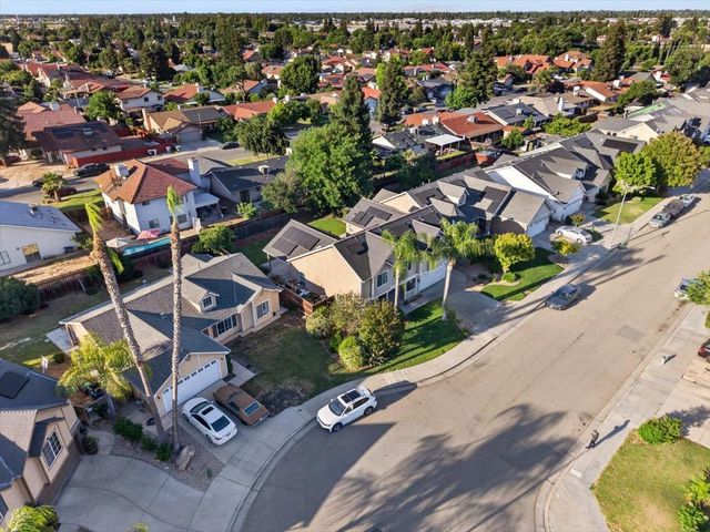 4122 W Fender Avenue, Fresno, CA 93722