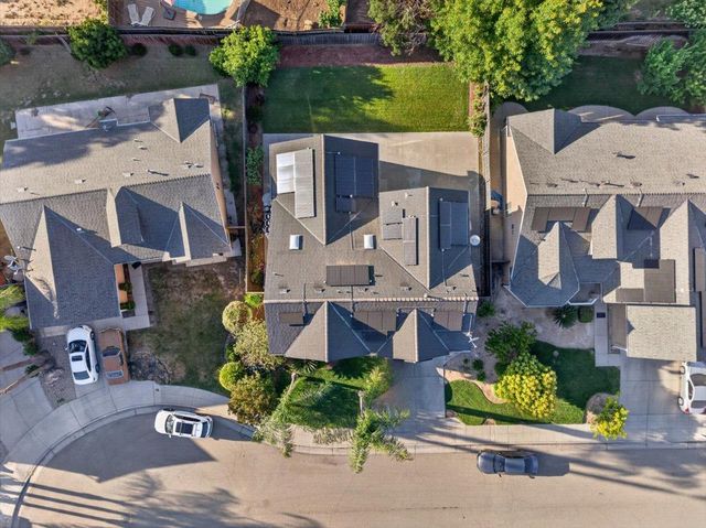 4122 W Fender Avenue, Fresno, CA 93722