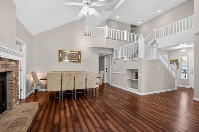 4122 W Fender Avenue, Fresno, CA 93722