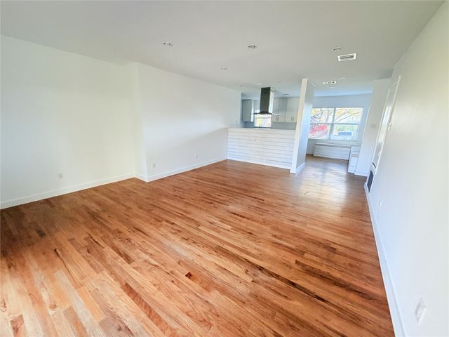 5907 Columbia Avenue, Dallas, TX 75214