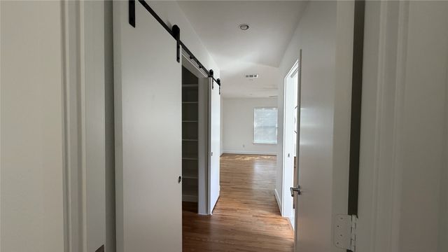 5907 Columbia Avenue, Dallas, TX 75214