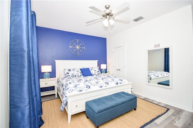 15209 S Padre Island Dr 403, Corpus Christi, TX 78418