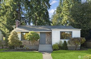 10747 Dayton Avenue N, Seattle, WA 98133