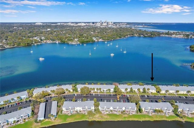 205 POMPANO DRIVE SE B, St Petersburg, FL 33705