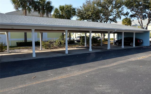 205 POMPANO DRIVE SE B, St Petersburg, FL 33705