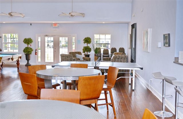 205 POMPANO DRIVE SE B, St Petersburg, FL 33705