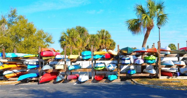 205 POMPANO DRIVE SE B, St Petersburg, FL 33705