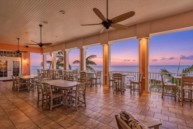 205 POMPANO DRIVE SE B, St Petersburg, FL 33705