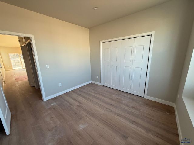 2527 HENNESSY DRIVE, Rapid City, SD 57701
