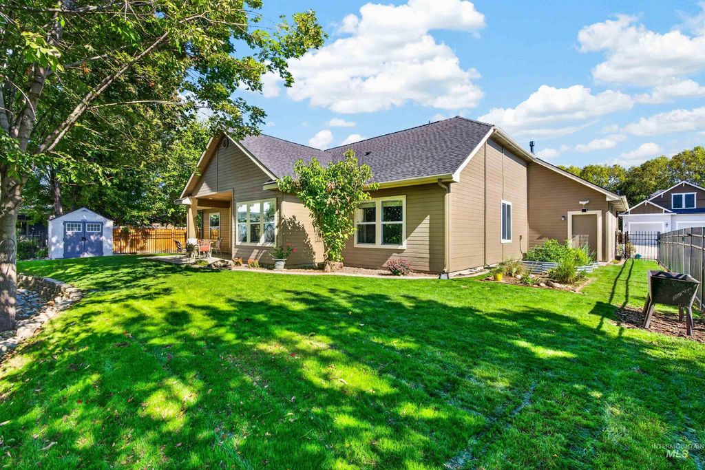 3917 N Bryce Canyon Pl., Meridian, ID 83646 photo 5