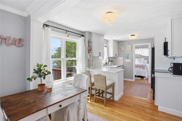31 Beverly Circle, Smithfield, RI 02828