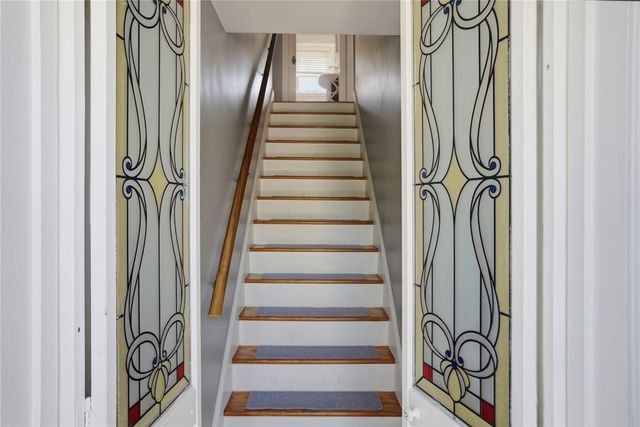 31 Beverly Circle, Smithfield, RI 02828
