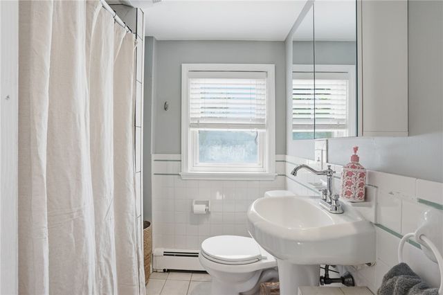 31 Beverly Circle, Smithfield, RI 02828