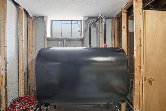 31 Beverly Circle, Smithfield, RI 02828