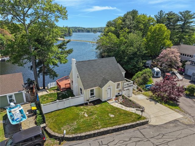 31 Beverly Circle, Smithfield, RI 02828