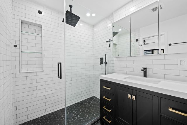 2634 NW 52nd Court, Fort Lauderdale, FL 33309