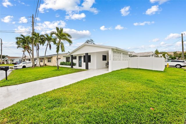 2634 NW 52nd Court, Fort Lauderdale, FL 33309