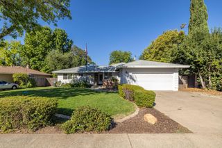 4907 Crestview Dr, Carmichael, CA 95608