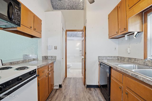 914 Sawyer Road, Toledo, OH 43615