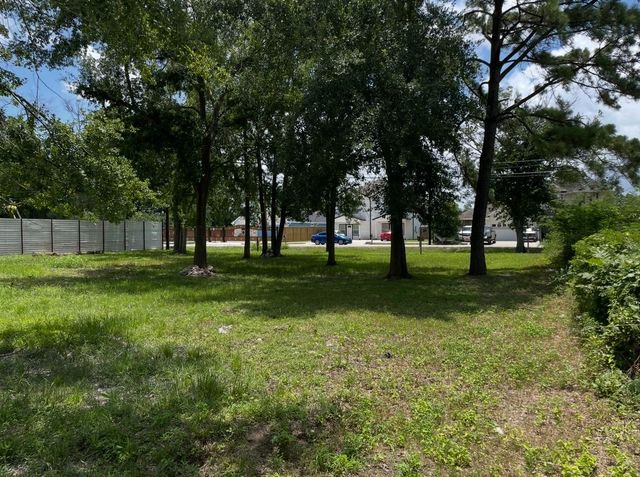 5203 Mayle Street, Houston, TX 77016