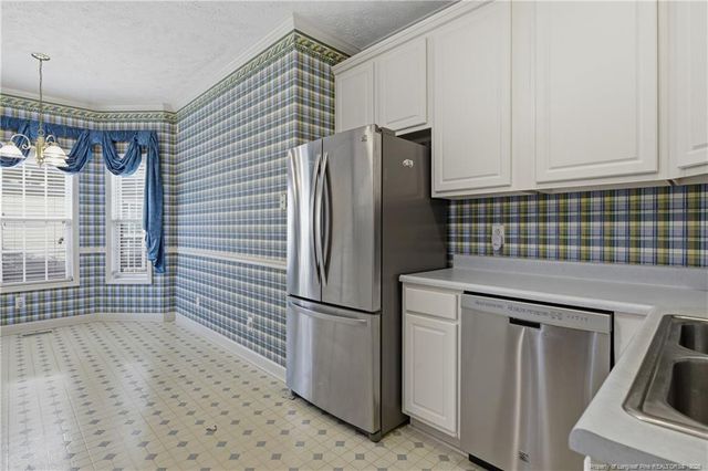 6531 Brook Run Drive, Fayetteville, NC 28306