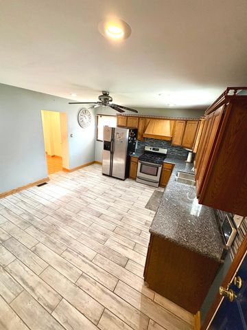 3312 W 84th Street, Chicago, IL 60652