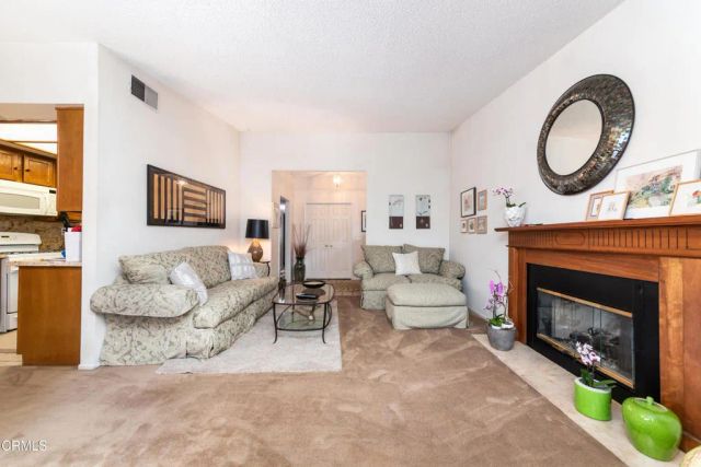 945 Shady Lane, Glendora, CA 91740