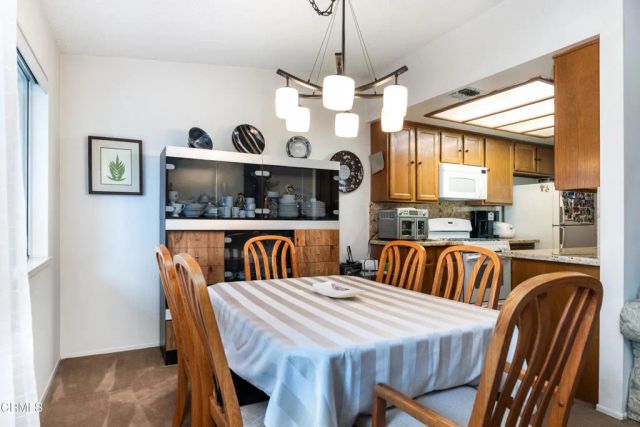 945 Shady Lane, Glendora, CA 91740