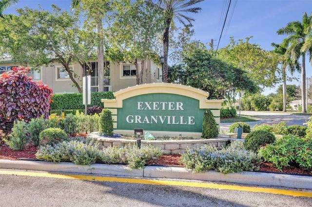 7967 E Exeter Boulevard 203, Tamarac, FL 33321