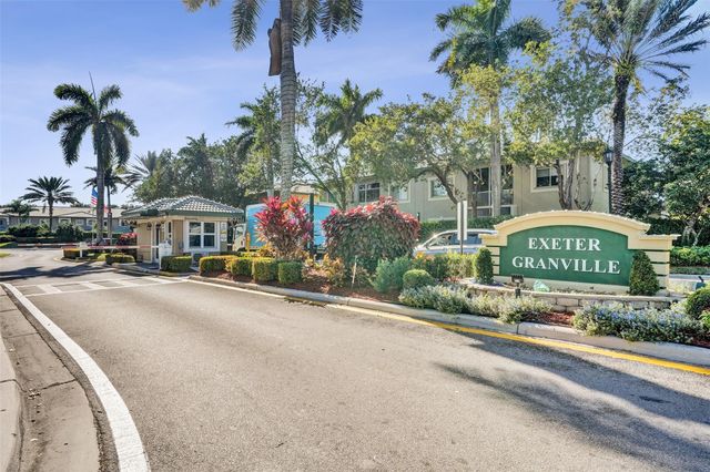 7967 E Exeter Boulevard 203, Tamarac, FL 33321