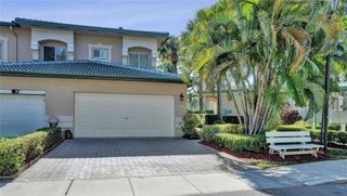 7967 E Exeter Boulevard 203, Tamarac, FL 33321
