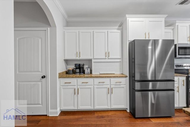 145 Jacobs Circle, Richmond Hill, GA 31324