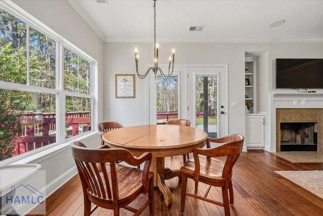 145 Jacobs Circle, Richmond Hill, GA 31324