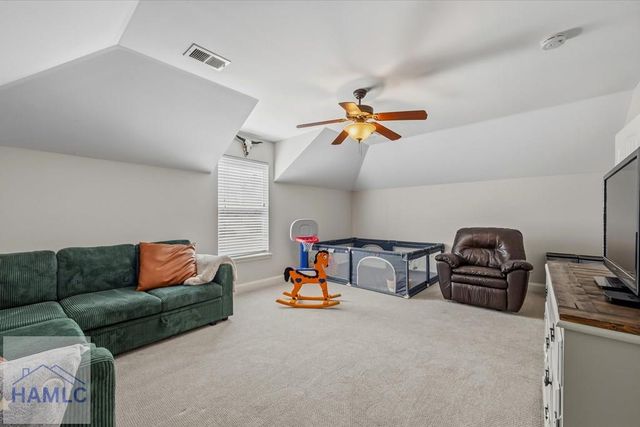 145 Jacobs Circle, Richmond Hill, GA 31324