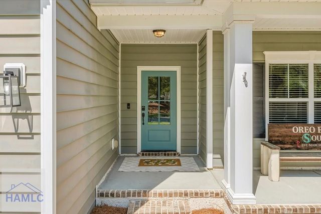 145 Jacobs Circle, Richmond Hill, GA 31324