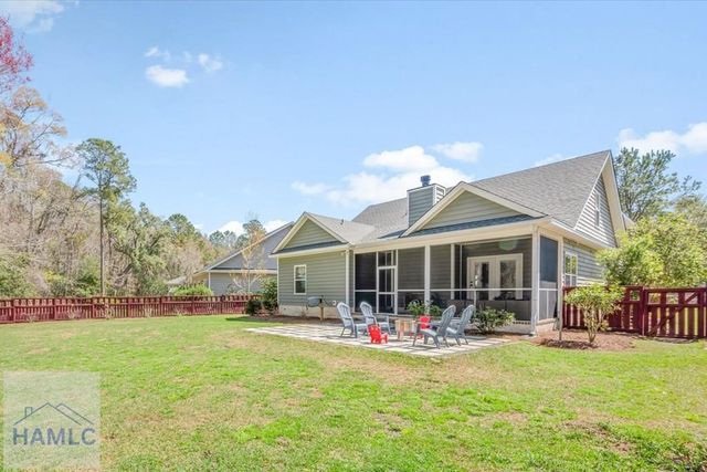 145 Jacobs Circle, Richmond Hill, GA 31324